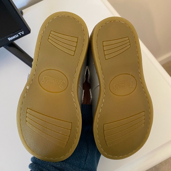 New Silver Footmates sz 7 - Picture 3 of 3